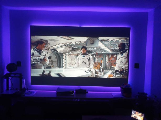 projektor OPTOMA HD144X Full HD 1080p z ekranem podświetlanym led