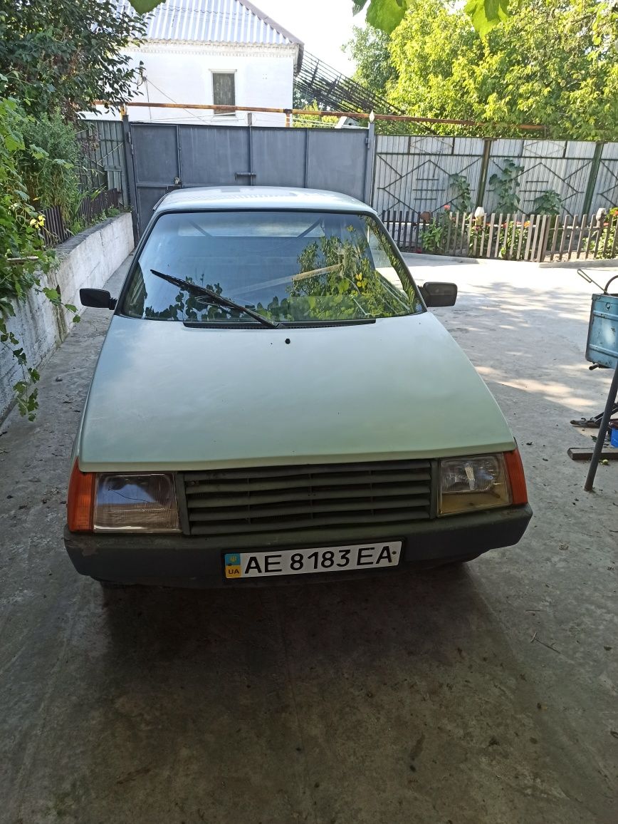 Продам Таврию 1,3