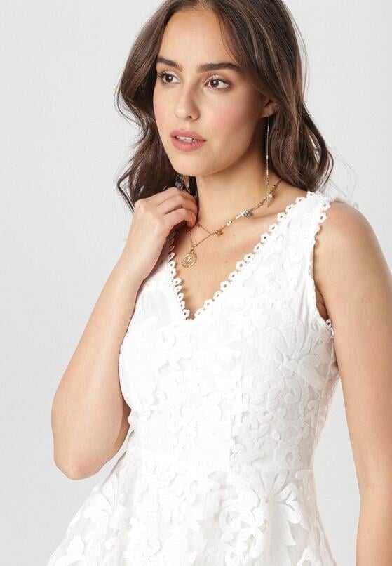 Biała sukienka mini rozkloszowana rozmiar L