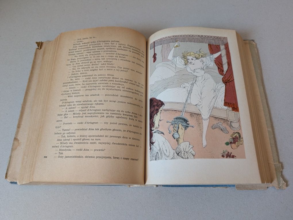 TRZEJ MUSZKIETEROWIE - Dumas - I Wydanie - ilustracje SKARŻYŃSKI -1955