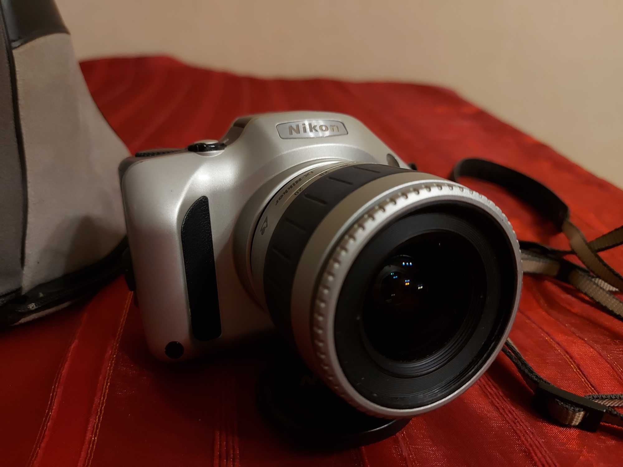 Nikon Pronea S. Bardzo ciekawy aparat analogowy