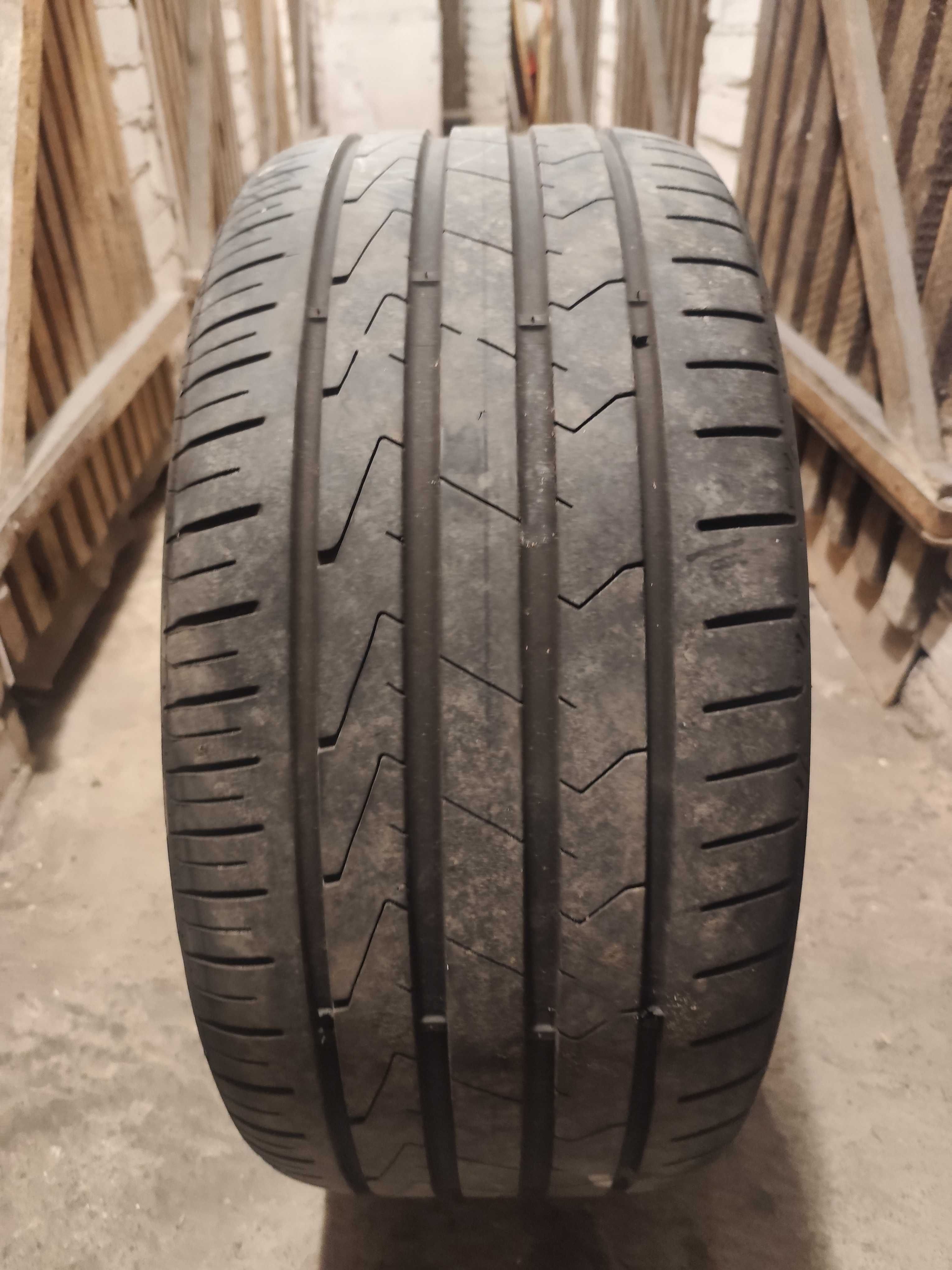 Hankook Venus Primo 3
