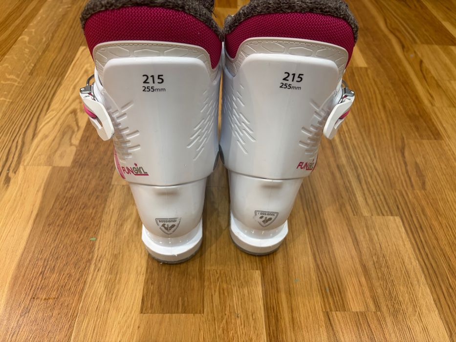 Buty narciarskie 215