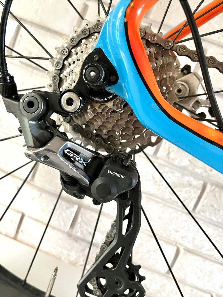 Norweski Rower szosa/przełaj/gravel full carbon hardrock grx/105