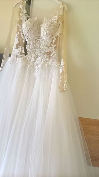 Przepiękna suknia ślubna super modne prześwity NOWA KOLEKCJA
