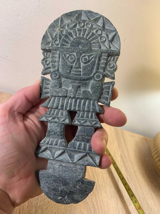 kamienna replika amulet Tumi, używany przez Inków Peru