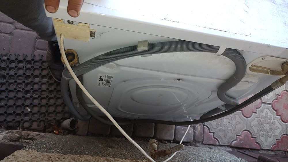 Пральна машина indesit на запчастини