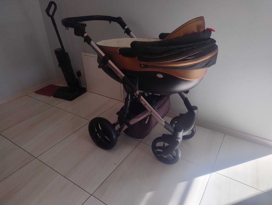 Sprzedam wózek 2w1