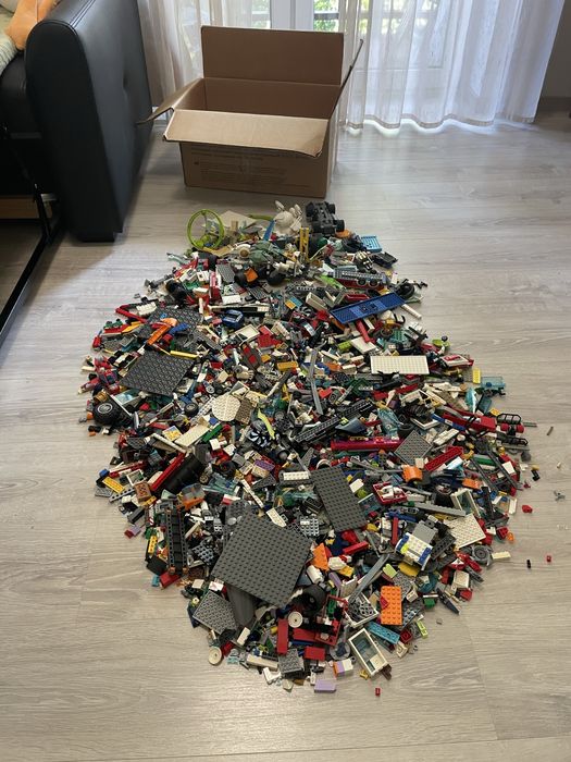 Деталі конструкторів Lego