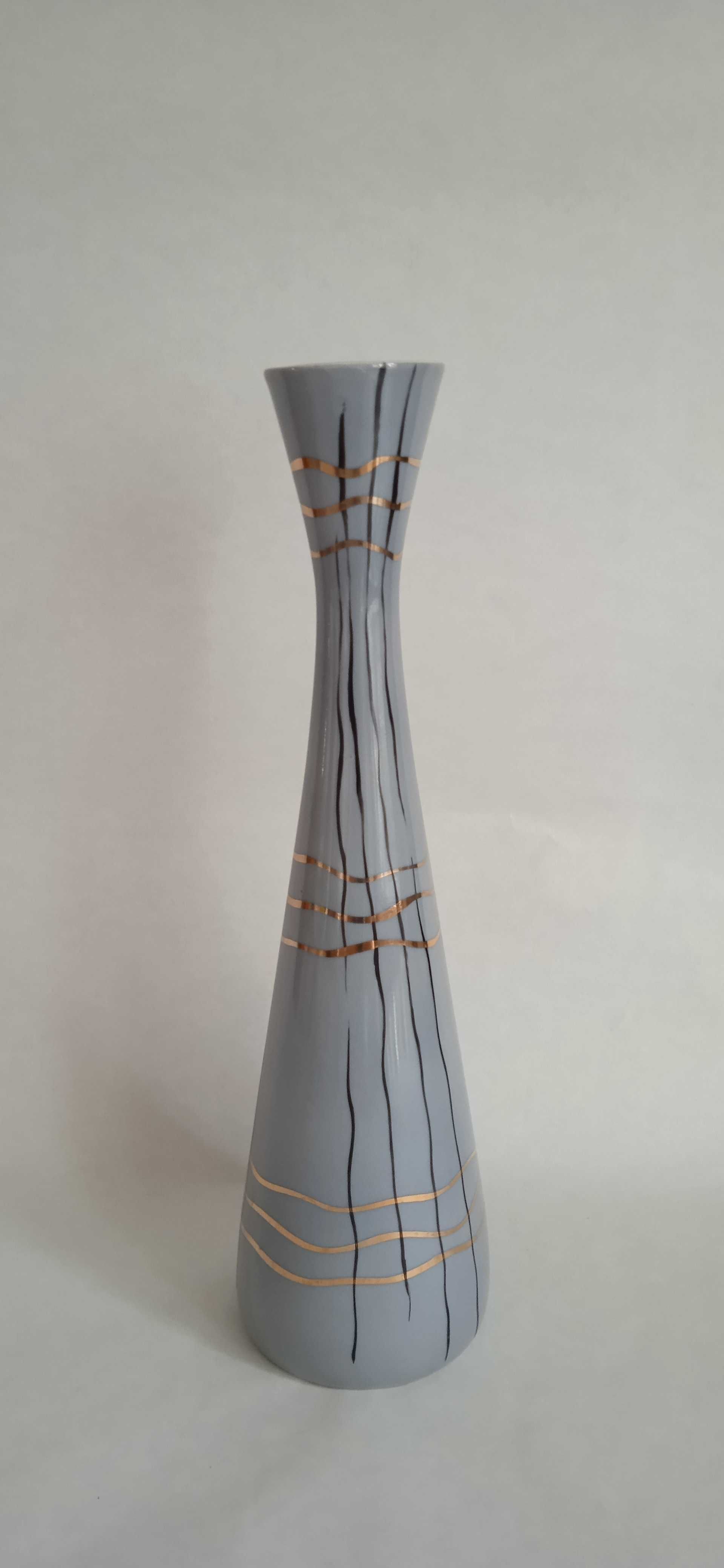 wazon Lidia porcelana Ćmielów 23,5 cm wys.