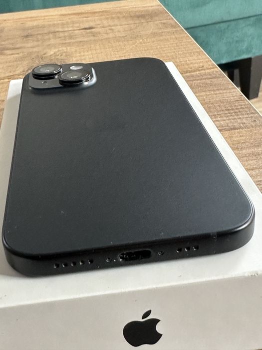iPhone 15 - stan bardzo dobry!