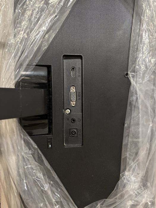 Monitor Curvo Samsung 27” Full HD -LC27F390