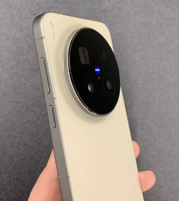 ТОП! VIVO X300 Pro, 16/512Гб, Dimensity9500, краще IPhone 17 pro