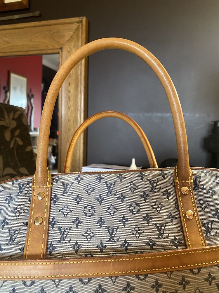 Vendo bolsa de serie limitada da LV