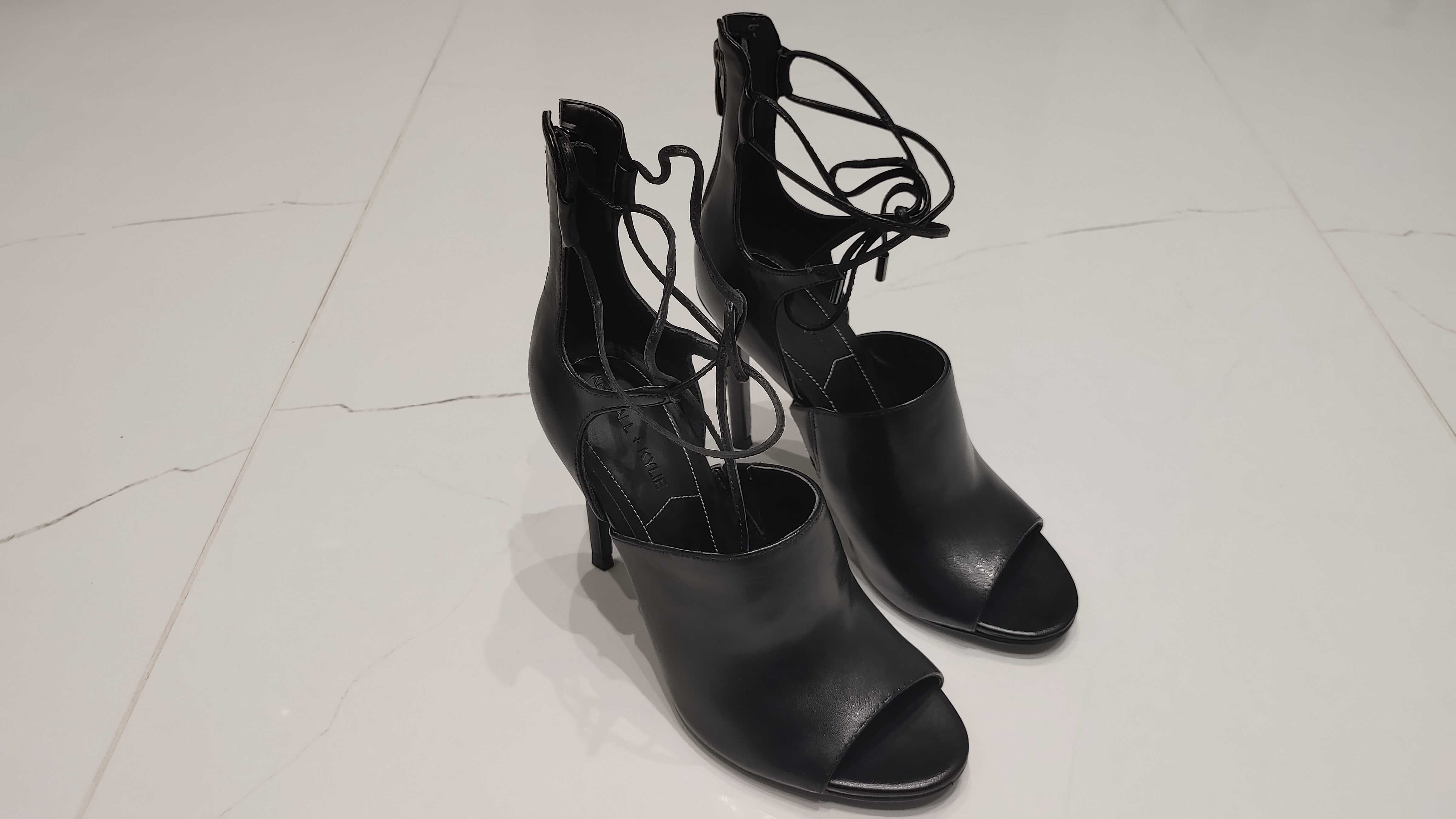 Obcasy Sandały Kendall + Kylie Estella r. 37 Nowe