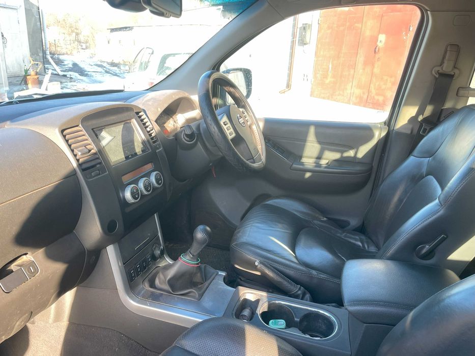 Nissan Navara 2012