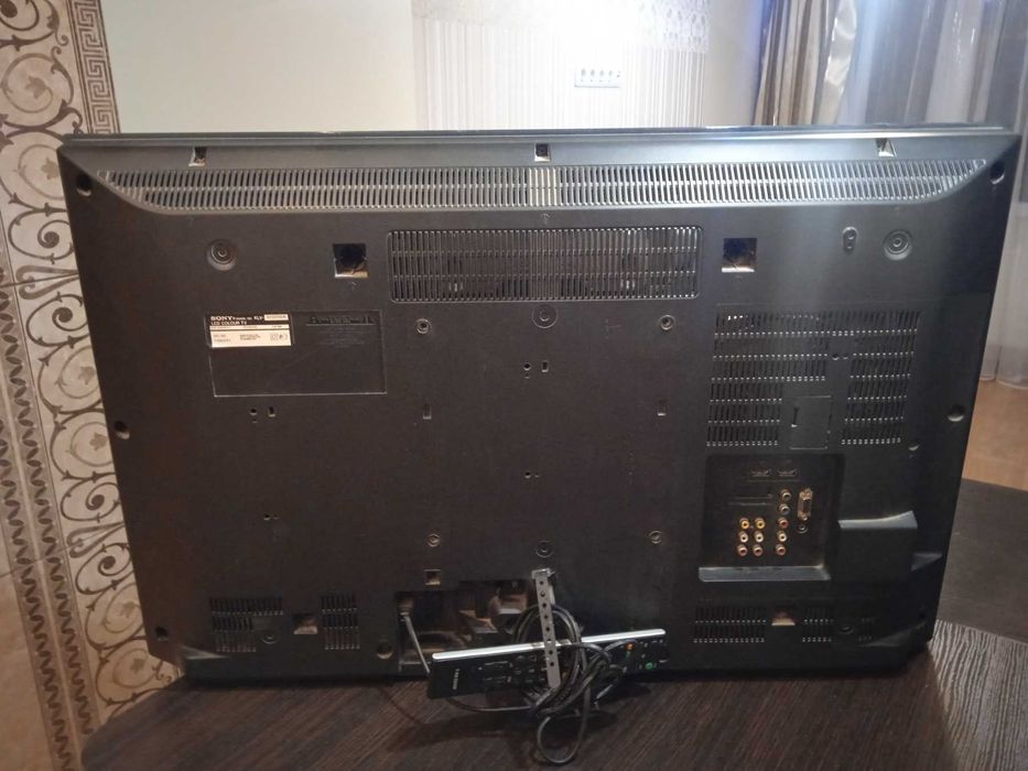 Телевізор SONY 32 дюймів