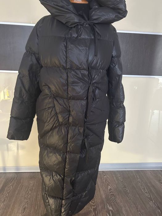 Дуже теплий пуховик