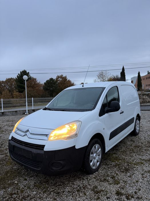 Citroen Berlingo 2013 (3 lugares)