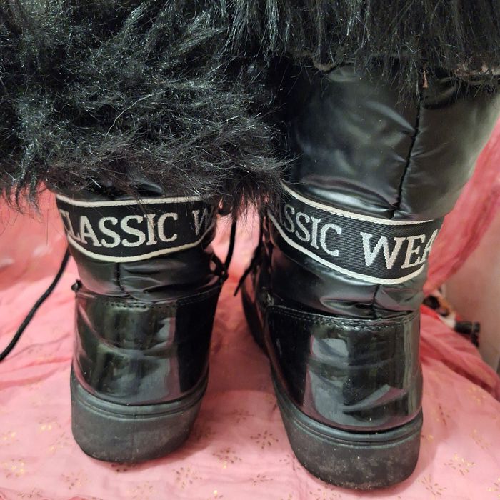 Czarne damskie śniegowce 38