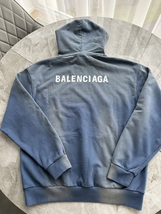 Продам худи Balenciaga