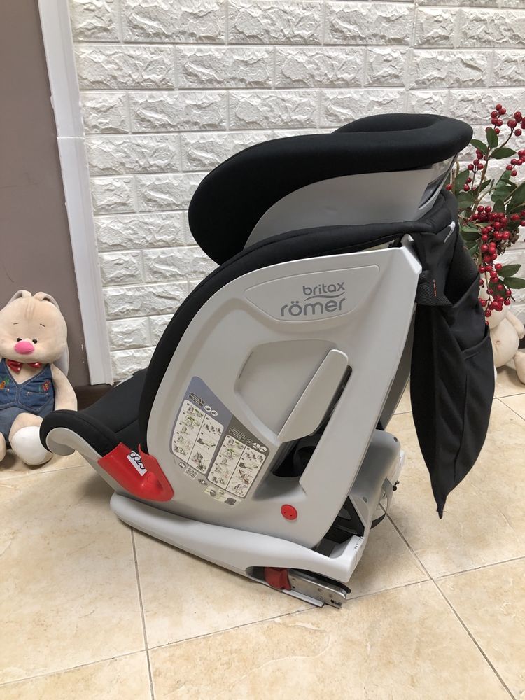Автокрісло Britax Romer Advansafix3 Sict Група 1/2/3 (9-36кг) isofix