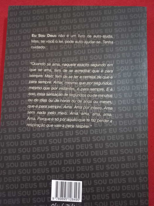 Eu Sou Deus de Pedro Chagas Freitas