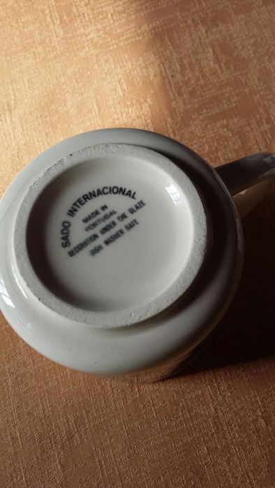 2 Bonitas chávenas de chá