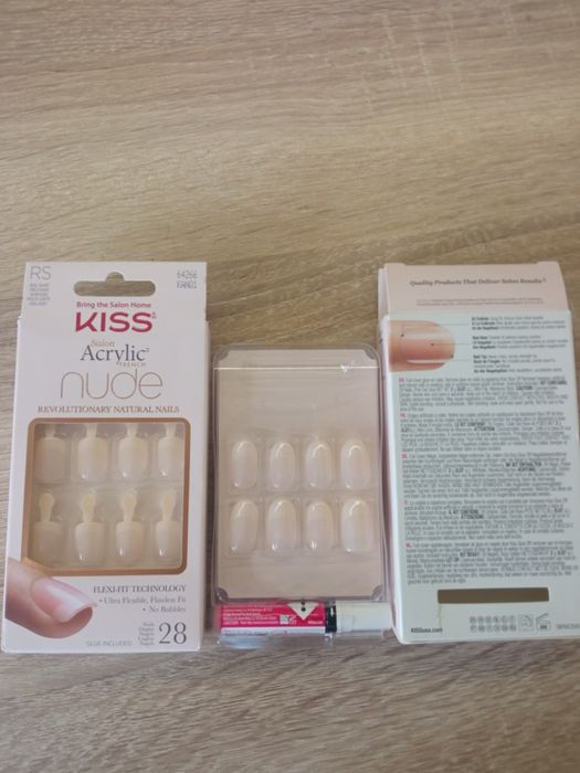 Набір накладних гелевих нігтів Kiss