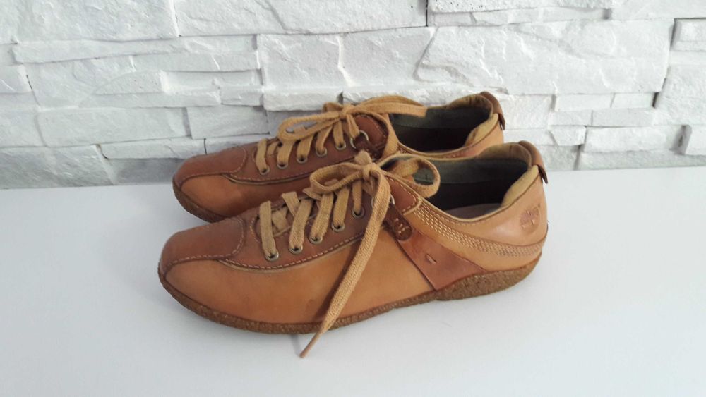 Buty TIMBERLAND roz.39 wkł.25 cm.