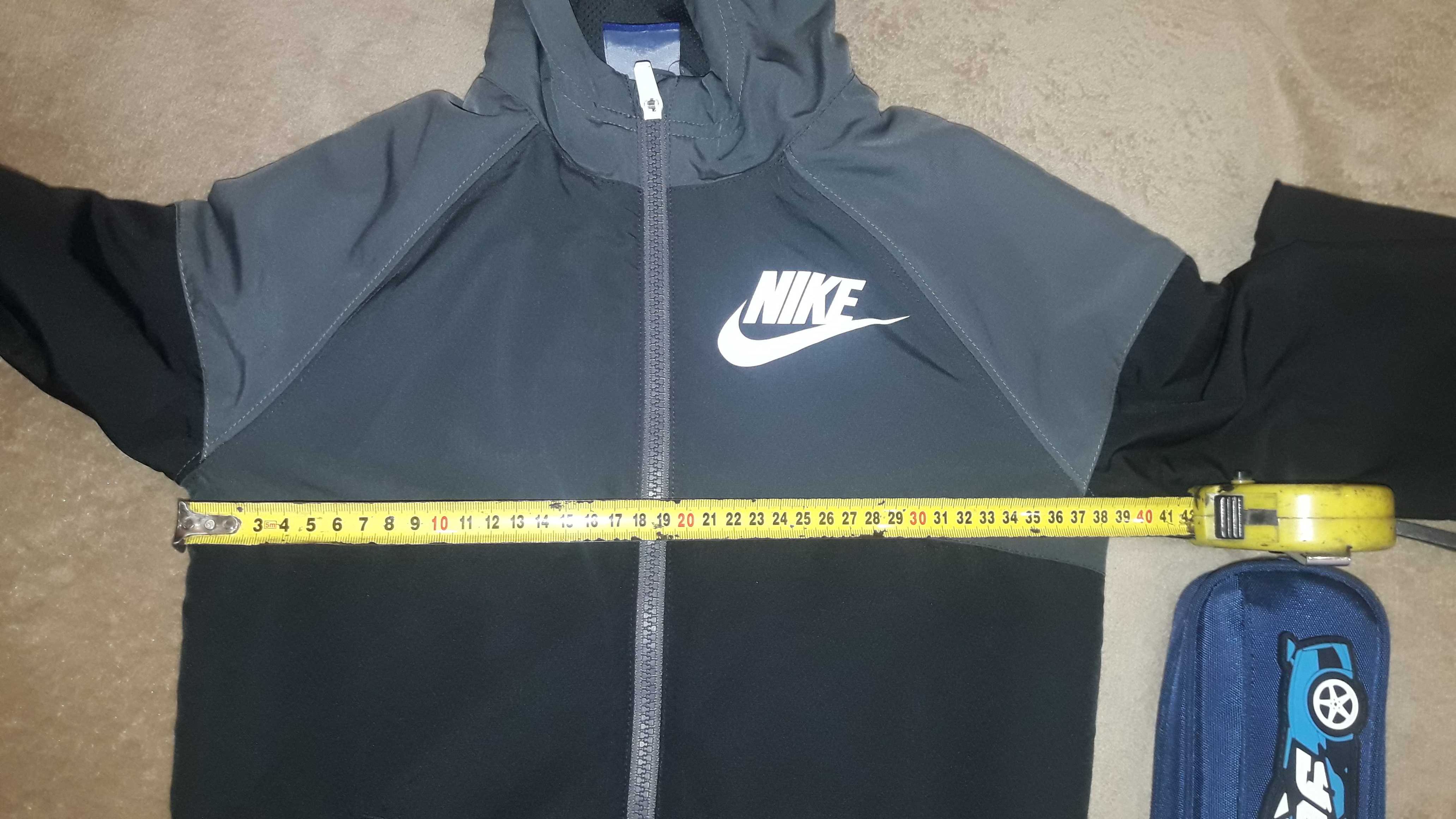 Курточка для хлопчика Nike