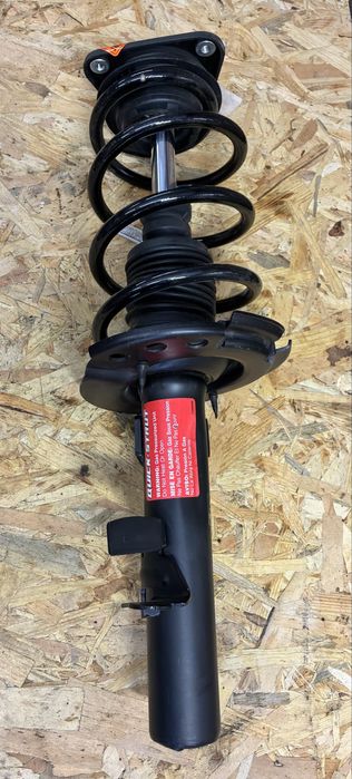 Амортизационная стойка в сборе Ford Focus