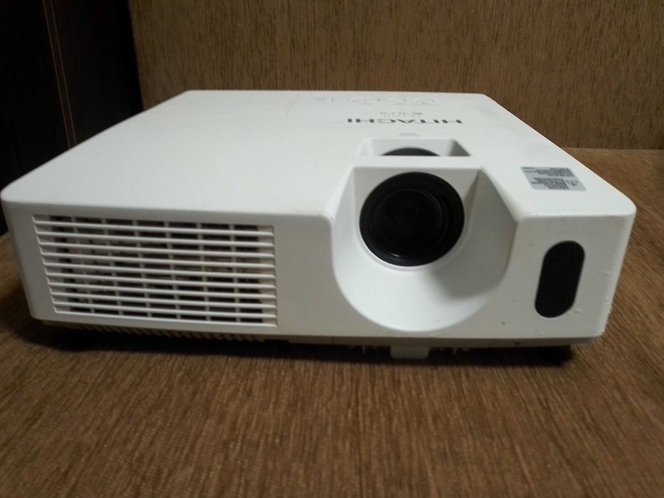 Hitachi cp x2511 проектор