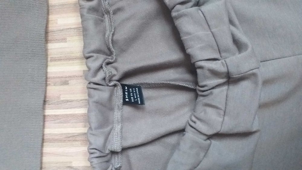 Dres kobiecy  rozm  L