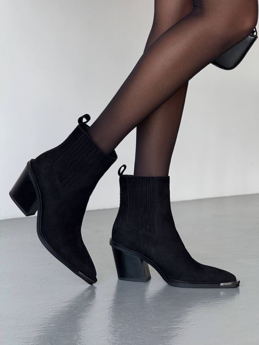 Женские ботинки казаки ковбои