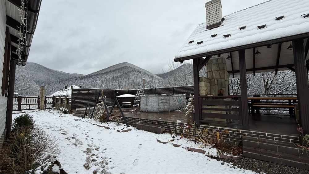 Оренда будинку в Карпатах з чаном та  сауною з басейном