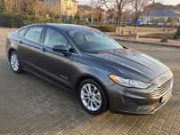 Ford Fusion Hybrid 2019