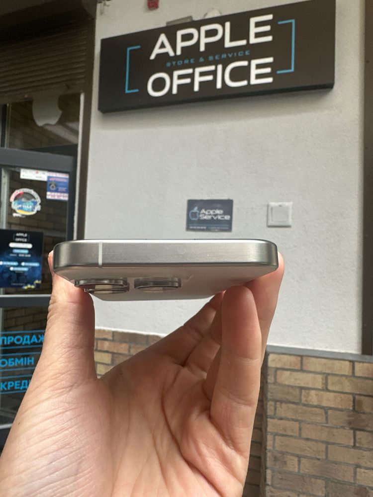 iPhone 15 Pro 128Gb White Titanium