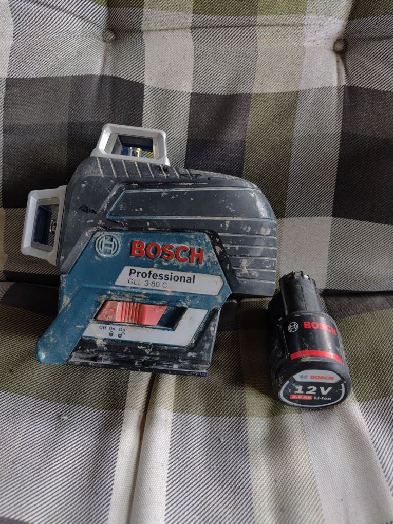 Laser liniowy Bosch GLL 3-80 C Professionall