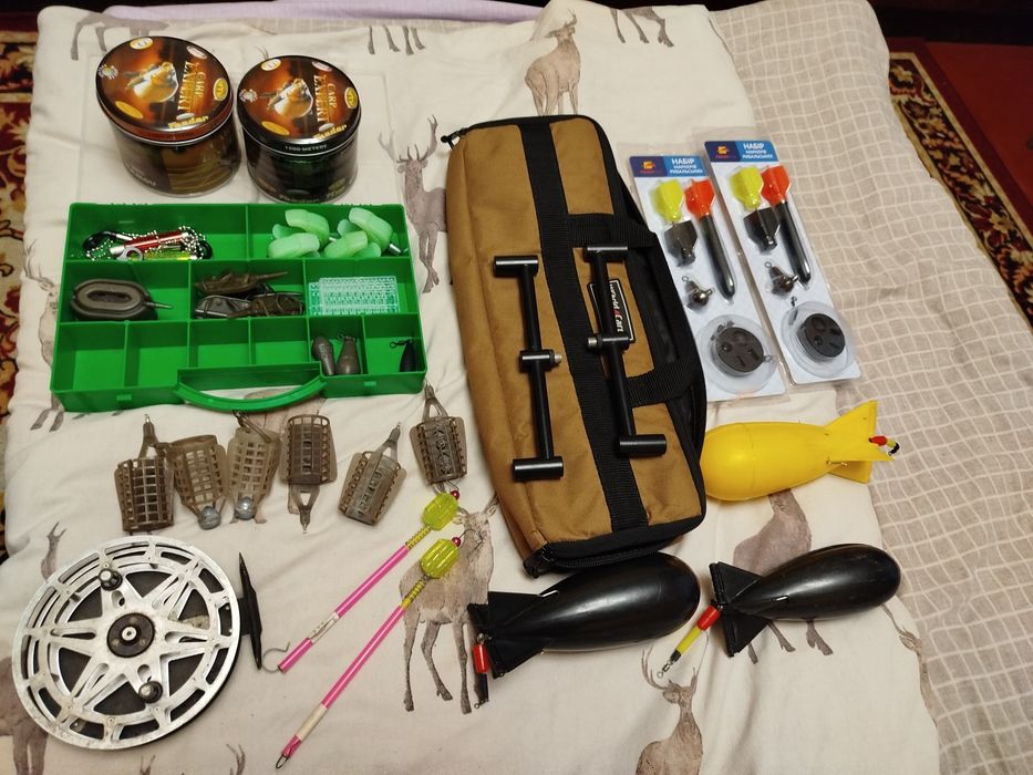 Набір жерлиць товари для риболовлі дивіться фото