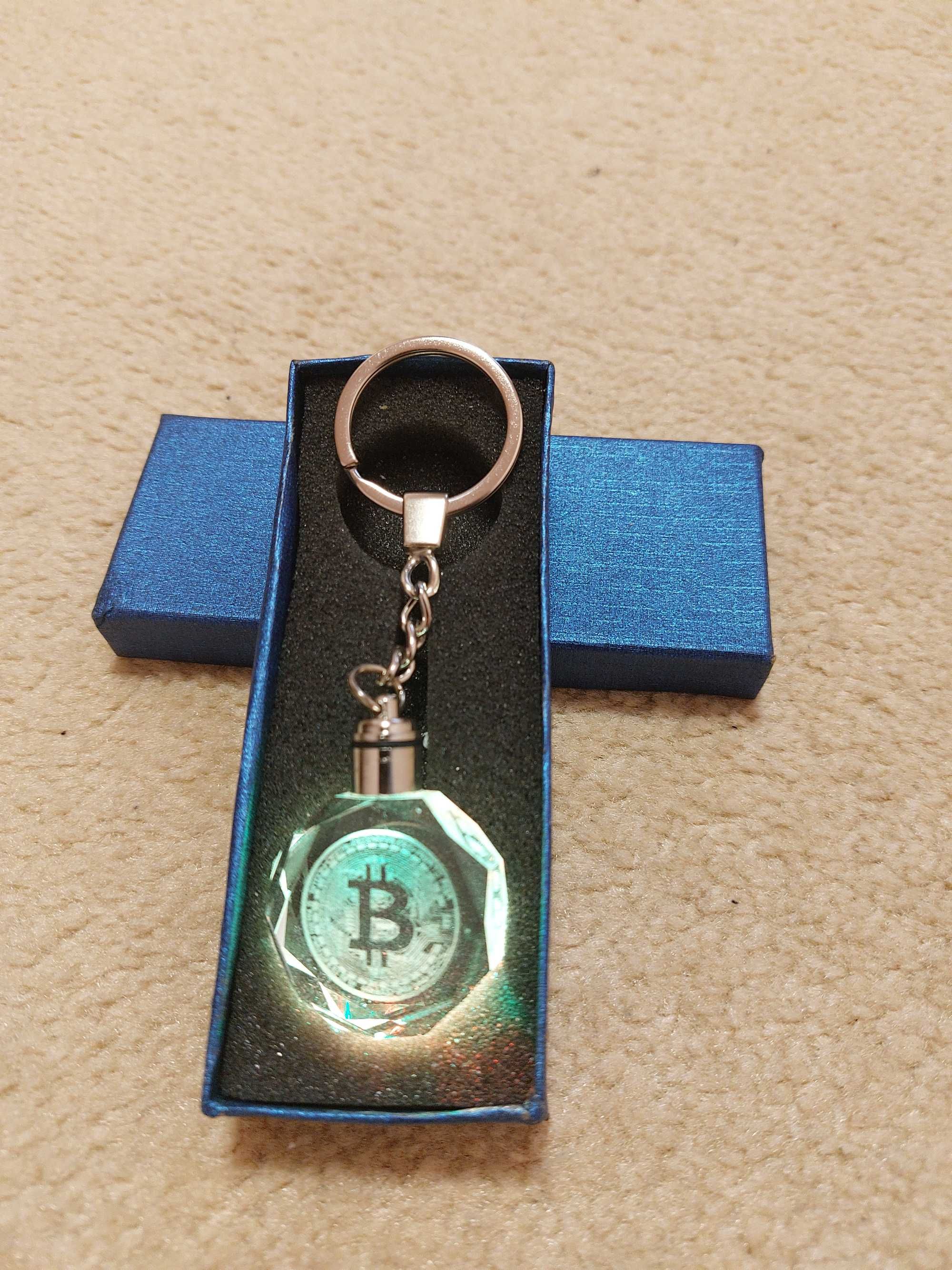 Брелок биткойн брелок кристал Bitcoin криптобрелок
