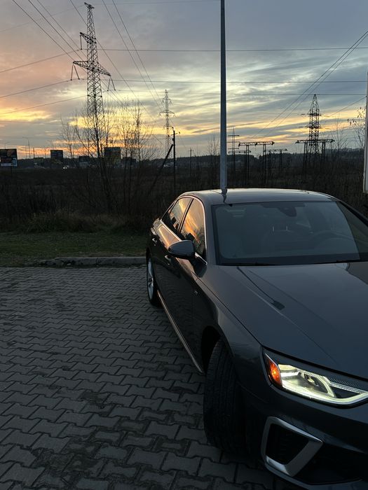 Продам Audi a4b9 2020 року