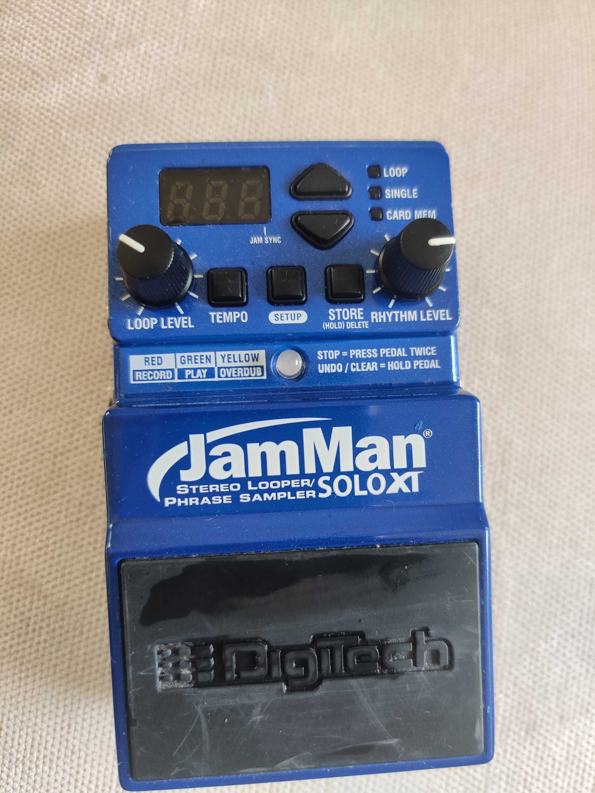 Digitech JamMan Solo XT looper