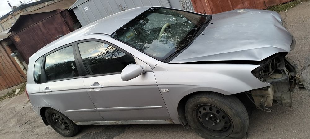 Розборка KIA CERATO 2006р 1.6 бензин
