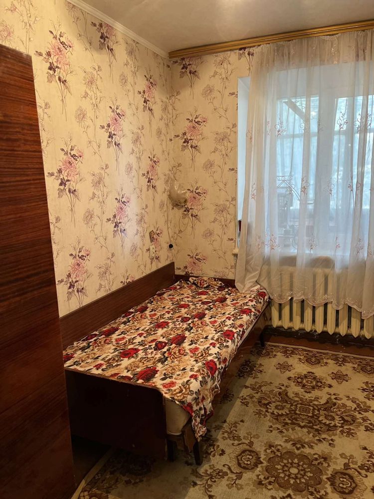 Продам 2-х комнатную квартиру в Корабельном районе