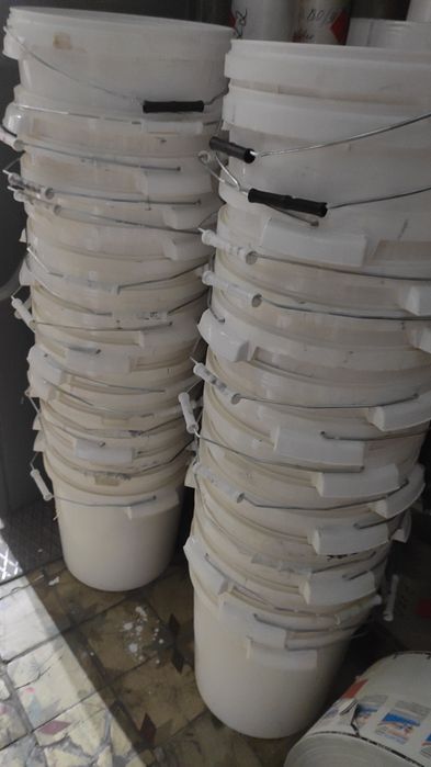 Продам вёдра,продам відра 20л.