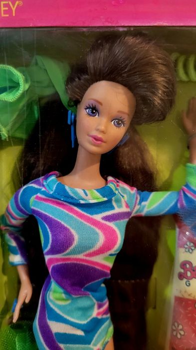 BARBIE  - Ultra Hair Whitney  1991 totally hair