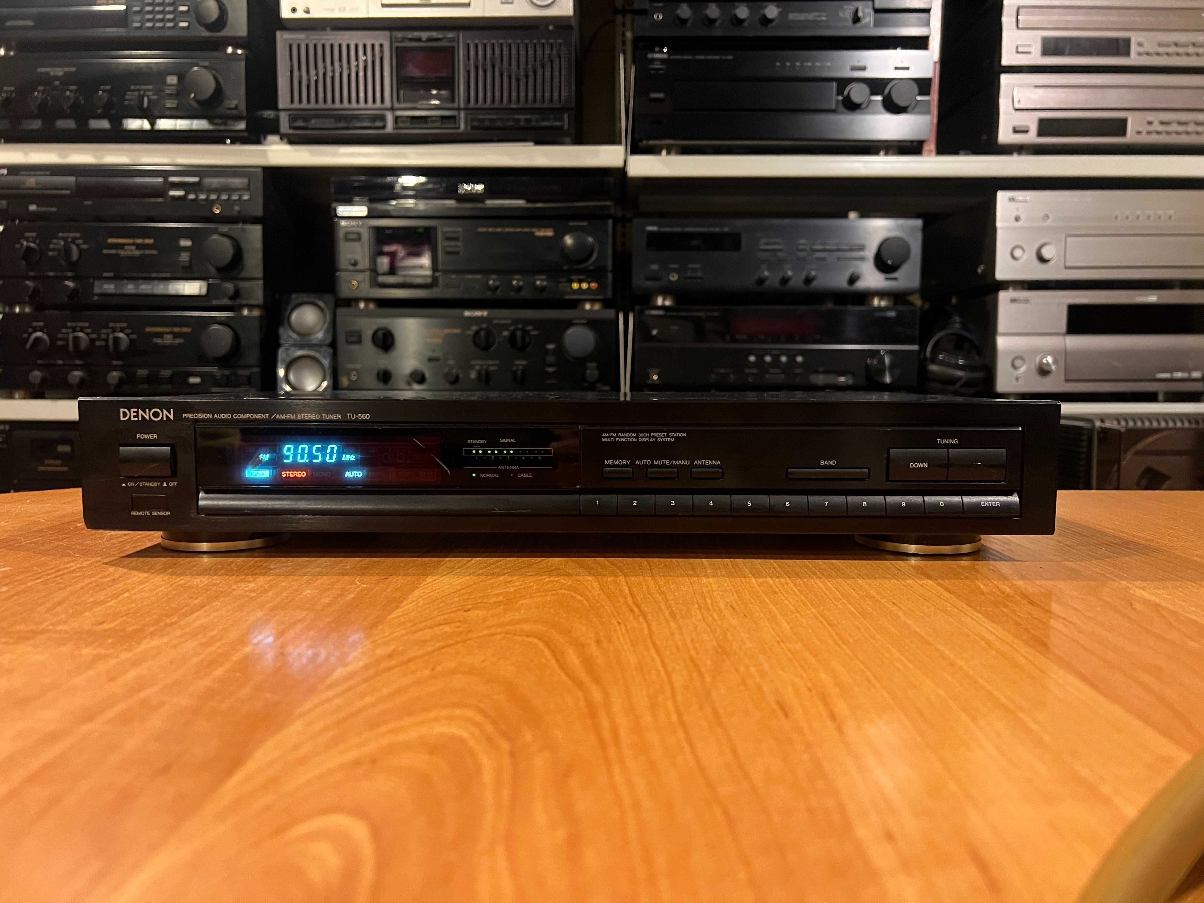 Tuner radiowy Denon TU-560 Audio Room
