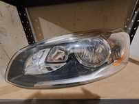 Volvo XC60 lift lampa lewa zwykła USA
