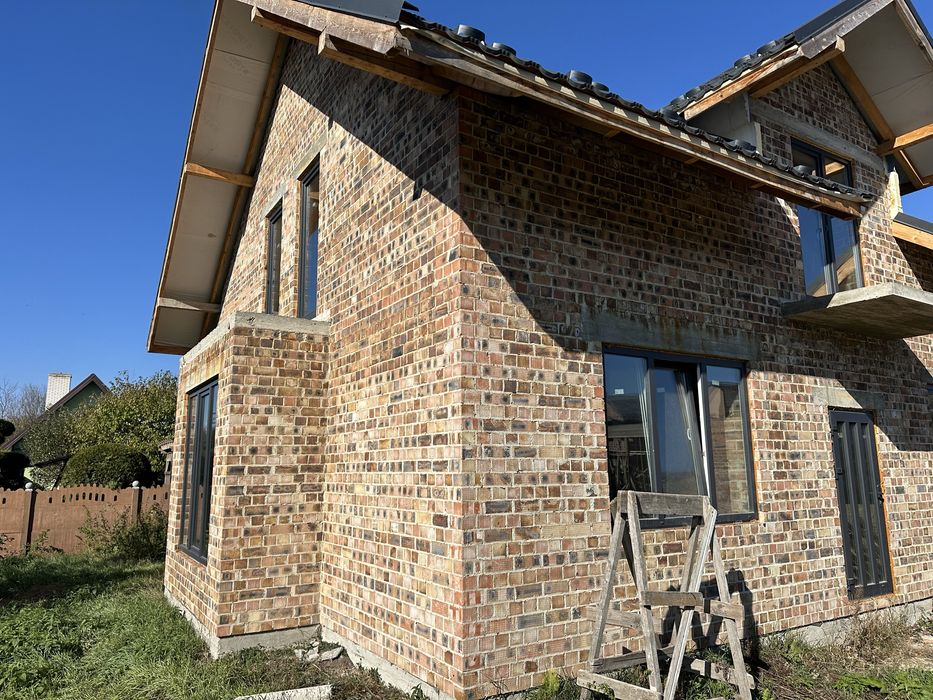 Приватний Будинок